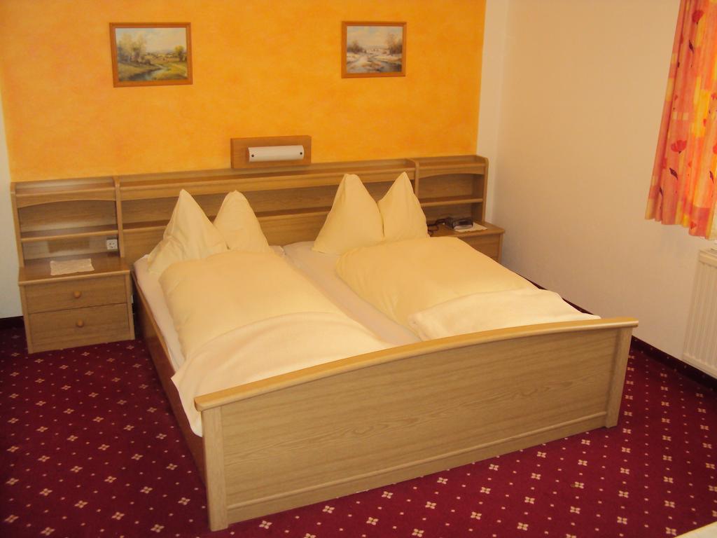 Ferienwohnung Neumaierhof Haus im Ennstal Zimmer foto